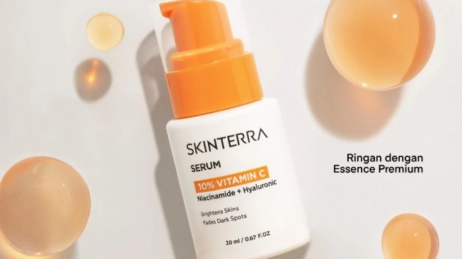 Skinterra 10% Vitamin C Serum (Shopee)