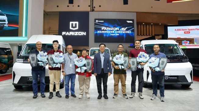 Farizon Gandeng 5 Mitra Strategis, Serahkan Unit SV di GIIAS 2026