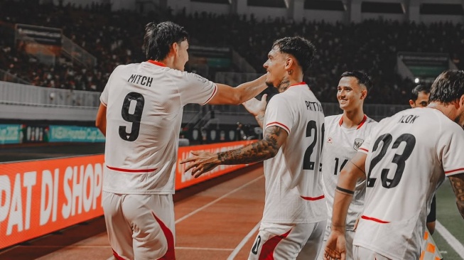 Starting XI Timnas Indonesia vs Vietnam: Mitchell Baker Juru Gedor [Instagram]