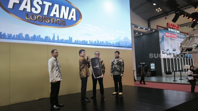 Tingkatkan Efisiensi hingga 40 Persen, Alasan Fastana Logistik Indonesia Kepincut Fuso eCanter