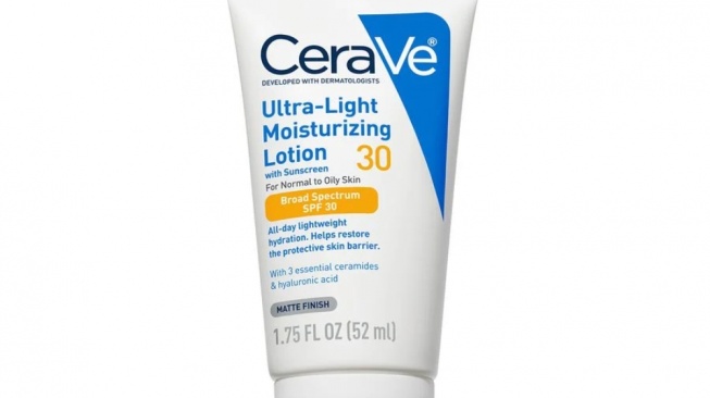 CeraVe Ultra-Light Moisturizing Lotion SPF 30