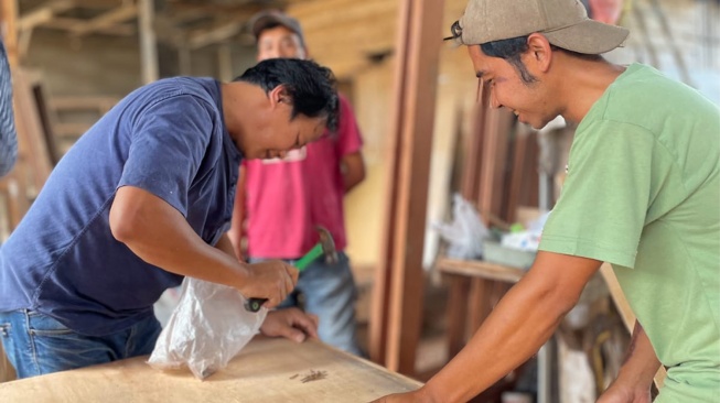 DPM Dorong Kemandirian Ekonomi Masyarakat Melalui Pelatihan Pertukangan Kayu-Pelatihan UMKM