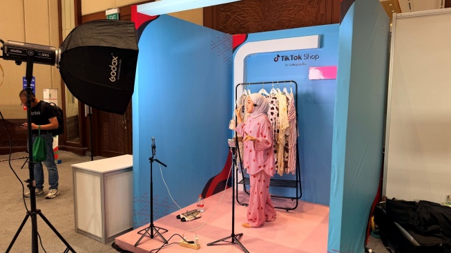 TikTok Shop by Tokopedia di IFW 2026. [TikTok Shop]