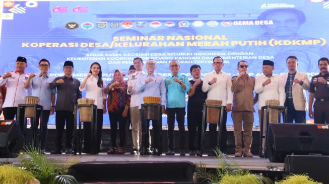 Wamendagri Bima Minta Kepala Daerah Bangun Ekosistem KDKMP Bersama Seluruh Pemangku Kepentingan