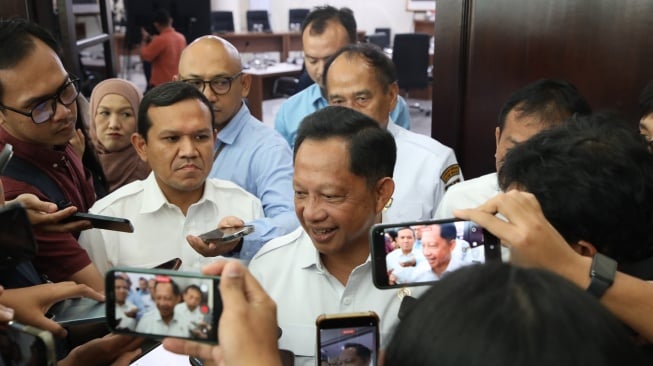 Mendagri Siapkan Tiga Langkah Sebagai Solusi Operasional Gaji Pegawai Pemda
