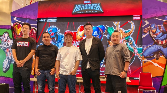 Dari Hobi Saat Pandemi, Raditya Dika Kini Jadi Duta Marvel Hero Rush TCG