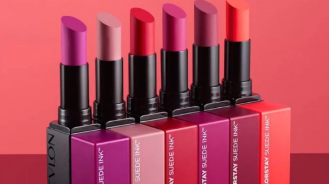 Revlon ColorStay Ultimate Suede Lipstick. [Shopee]