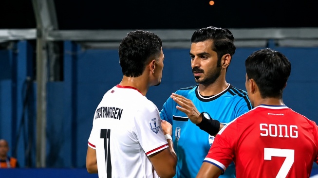 3 Fakta Kontroversi Wasit Oman Khalfan Al Amouri Laga Singapura vs Indonesia di Piala AFF 2026 [Istimewa]
