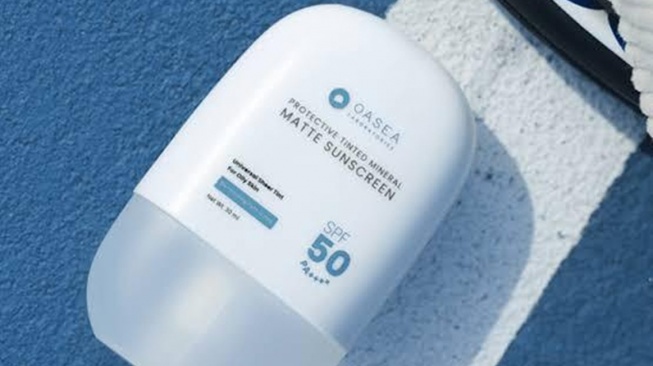 Oasea Protective Tinted Mineral Matte Sunscreen SPF 50 PA++++
