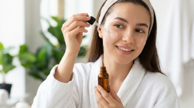 5 Brightening Serum Vitamin C untuk Kulit Cerah dan Glowing