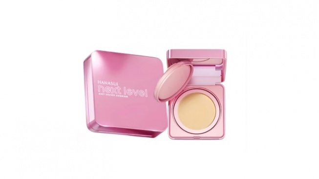 Hanasui Next Level Airy Velvet Cushion (Shopee)