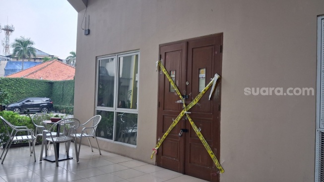 Cuma 40 Meter dari Ruang Kelas, Bunker Sekolah Simpan Ratusan Senjata hingga Narkoba