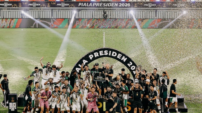 Jejak Sang Maestro di Piala Presiden, Ketika Pemimpin Meletakkan Tongkat Estafet