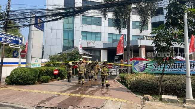 10 Saksi Diperiksa, Begini Kondisi Korban Terjebak di Lantai 15 Saat Kebakaran Gedung Bapenda DKI
