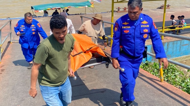 Jatuh dari Tongkang di Sungai Baung OKI, Dua Korban Ditemukan Meninggal