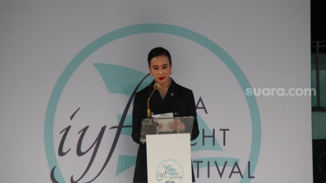 Menteri Pariwisata, Widiyanti Putri Wardhana di acara INSA Yacht Festival 2026, di Benoa, BaliSabtu (8/8/2026). [Suara.com/Eviera Paramita Sandi] 