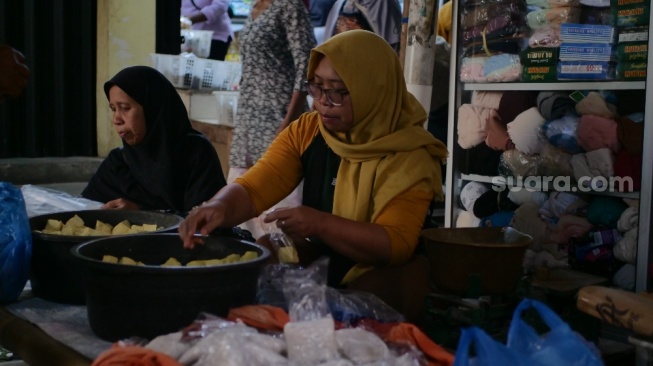 GEMPAR Ramaikan Pasar Balangan, Kuatkan Pedagang Lepas dari Jerat Rentenir