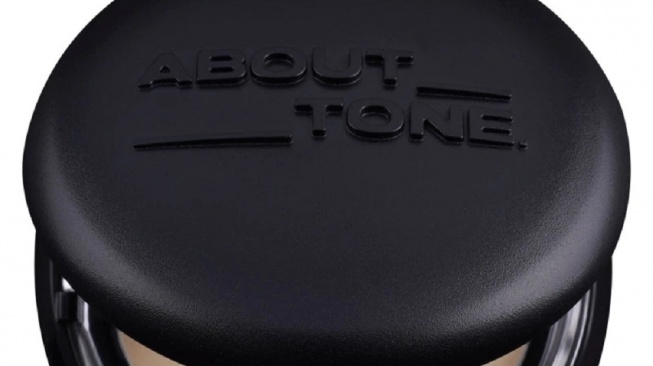 About Tone Blur Powder Pact (Shopee)