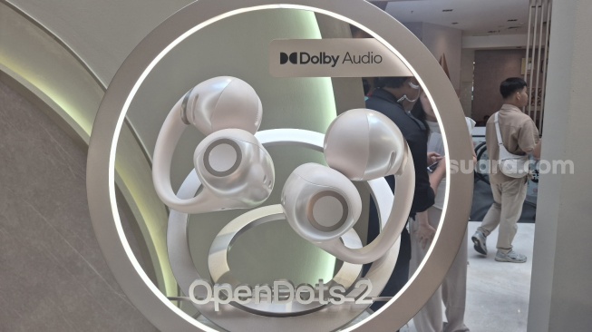 Peluncuran Shokz OpenDots 2 di Jakarta, Selasa (11/8/2026). [Suara.com]