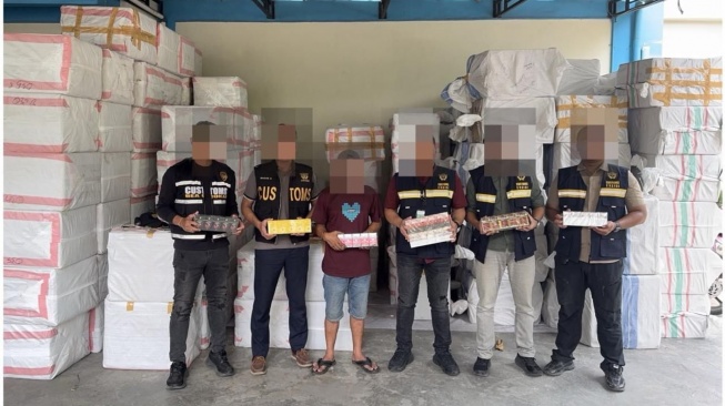 Bea Cukai Kalbagbar Gagalkan Penyelundupan 2,7 Juta Rokok Ilegal