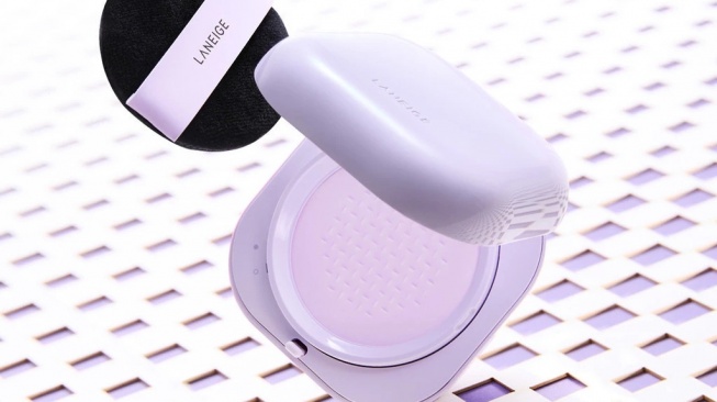 Laneige Skin Veil Tone-up Powder (Shopee)