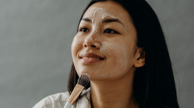 9 Rekomendasi Skin Tint Ringan untuk Tampilan Segar dan Anti Dempul