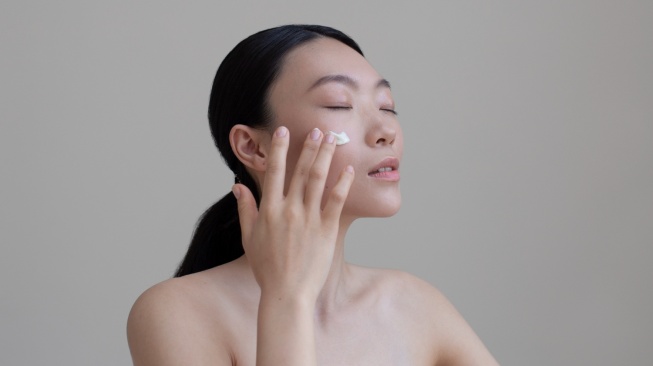 5 Rekomendasi Sunscreen Ectoin untuk Memperbaiki Skin Barrier dan Anti Polusi