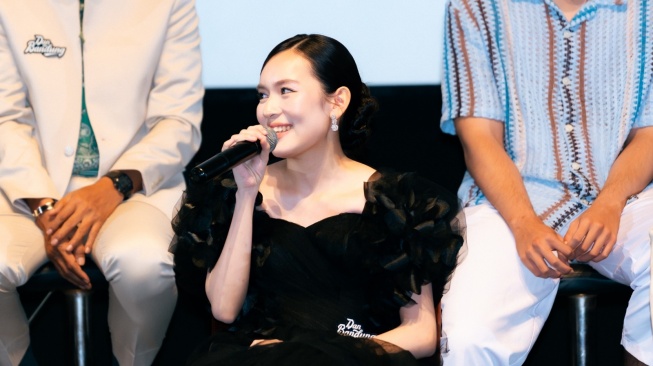 Shanna Shannon pemeran film Dan Bandung dalam konferensi pers di Epicentrum, Jakarta Selatan pada Rabu, 12 Agustus 2026 [Dok: Verona Films]