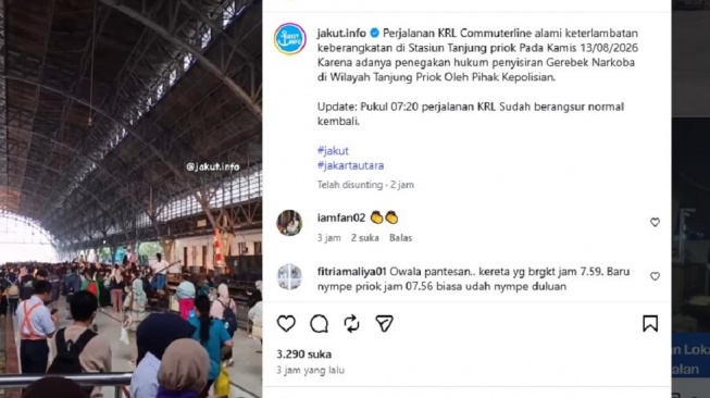 Perjalanan Commuter Line Tanjung Priok terganggu di tengah penggerebekan kasus narkoba di Kampung Bahari, Tanjung Priok, Jakarta Utara, pada Kamis (13/8/2026).