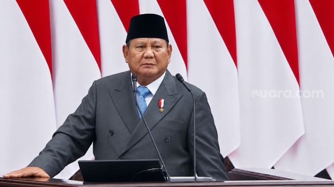 Presiden Prabowo Subianto menargetkan PT Garuda Indonesia (Persero) Tbk kembali mencatatkan keuntungan pada awal 2027. Tangkapan layar