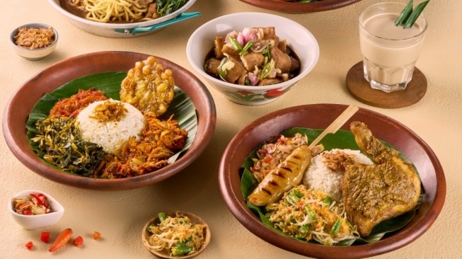 Pesta Rasa Nusantara: Jelajah Kuliner Indonesia dari Bali hingga Cirebon