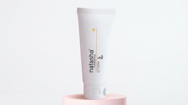 Natasha by dr Fredi Setyawan CC Cream Titanium Dioxide Face Makeup