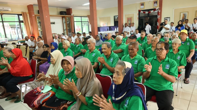 Suasana Panti Sosial Tresna Werdha Budi Mulia 3, Jakarta Selatan dalam rangkaian HUT LPDB Koperasi ke-20. (Dok: LPDB Koperasi)