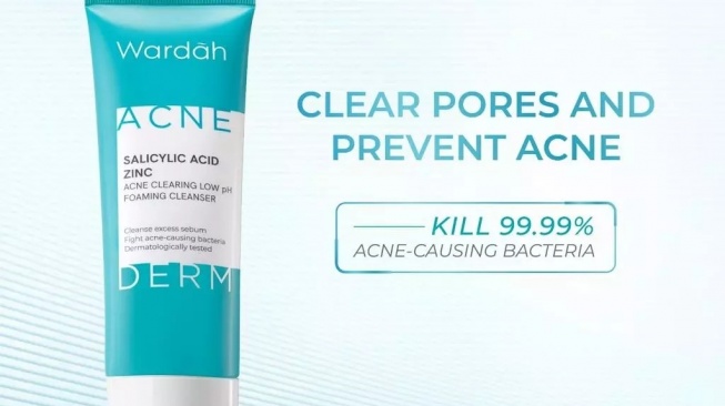 Wardah Acnederm Salicylic Acid + Zinc Acne Clearing Low pH Foaming Cleanser (Shopee)
