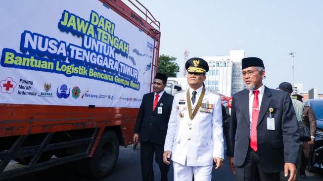 Bantu Korban Gempa NTT, Pemprov Jateng Terjunkan 16 Personel dan Ribuan Paket Logistik