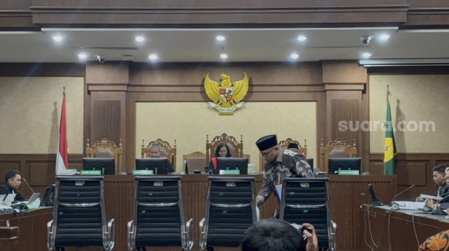 Sidang lanjutan perkara korupsi kuota haji dengan terdakwa mantan Menteri Agama Yaqut Cholil Qoumas di Pengadilan Tipikor Jakarta pada Pengadilan Negeri Jakarta Pusat, Selasa (18/8/2026). (Suara.com/Dea)