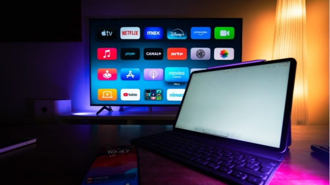 Panduan Beli Smart TV 55 Inci 4K: Rekomendasi Terbaik dari Xiaomi, Samsung, hingga Polytron