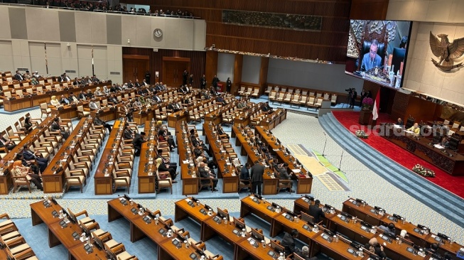 11 Calon Hakim Agung dan 3 Cakim Ad Hoc Disahkan DPR, Ini Daftar Namanya