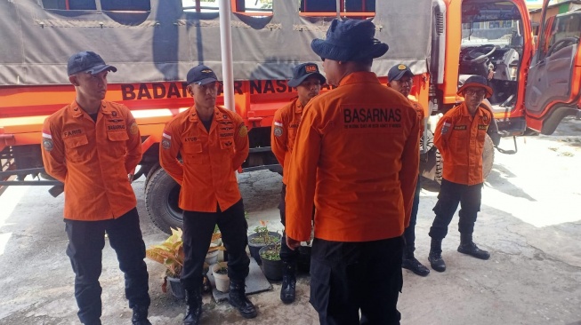 Pendaki Asal Brebes Dilaporkan Jatuh ke Kawah Gunung Slamet saat Swafoto