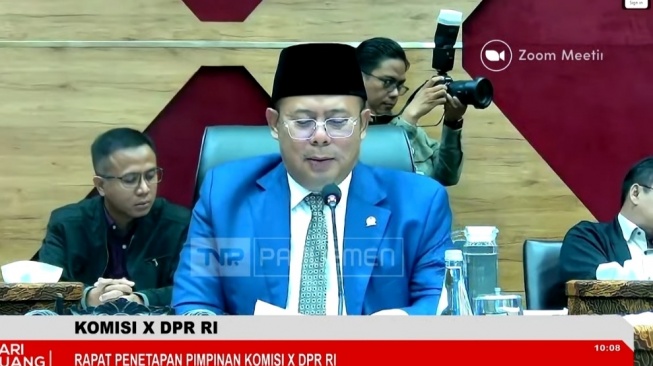Gantikan Hetifah Sjaifudian, DPR Resmi Tetapkan Agung Widyantoro jadi Ketua Komisi X