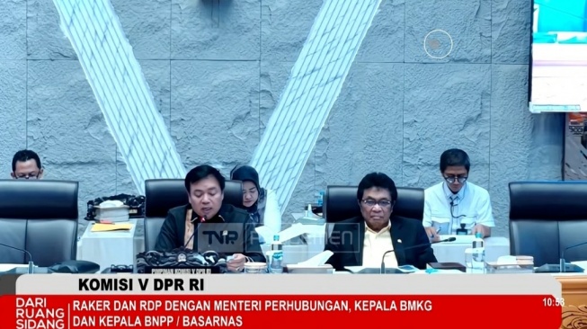 Ketua Komisi V DPR RI, Lasarus di Komplek Parlemen, Senayan, Jakarta, Rabu (19/8/2026). [TV Parlemen]