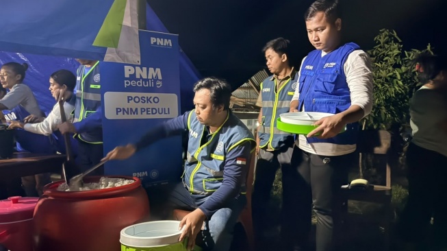 PNM Peduli juga mendukung kebutuhan dapur umum di wilayah Reok dan sekitarnya. (Dok: PNM)