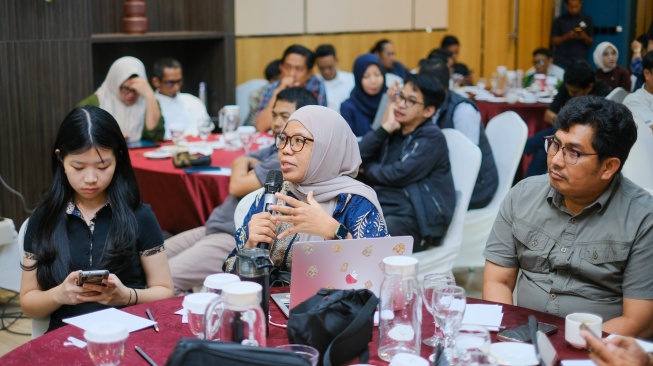 Suasana jalannya agenda diskusi bertajuk Keberlanjutan Media dan Ekosistem yang digelar Local Media Summit di Hotel Mercure Makassar, Sulawesi Selatan, Rabu (12/8/2026). [Suara.com]