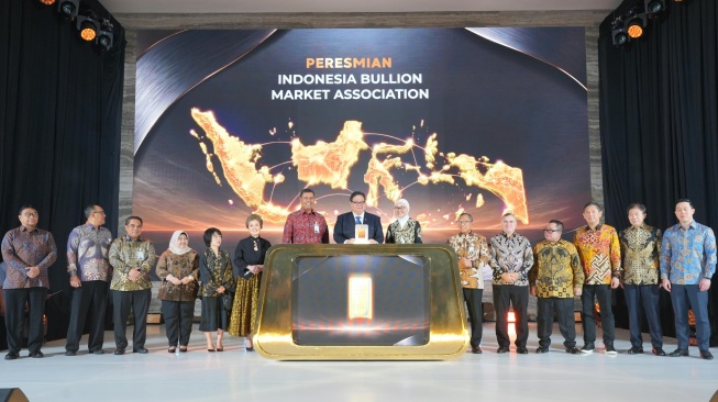 Peresmian IBMA, terdiri atas lintas industri mulai dari hulu hingga hilir di antaranya perusahaan dengan bidang usaha pertambangan emas dan manufaktur serta pengolahan bijih menjadi emas batangan dan perak, perusahaan yang memperdagangkan emas batangan (bullion dealer). (Dok: IBMA)