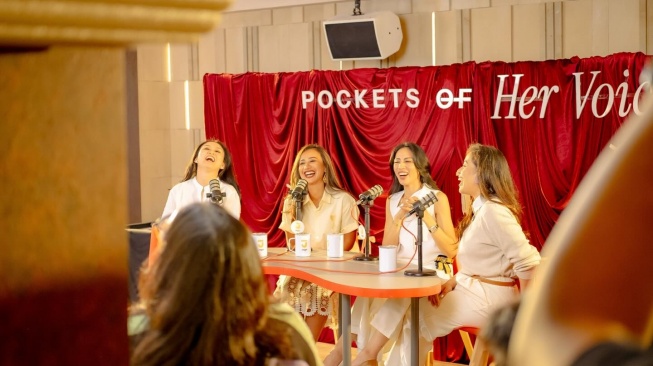 (Dari kiri ke kanan) Marissa Anita, Karina Basrewan, Caroline Soerachmat, dan Kai Soerja, yang merupakan host Pancatera.