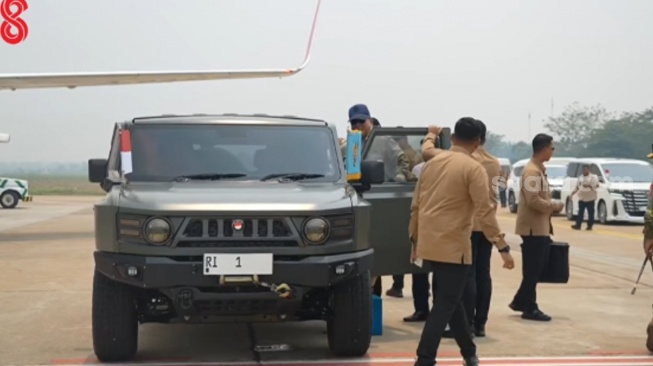 Presiden Prabowo Subianto tiba di Kalimantan Barat, untuk meninjau langsung lokasi kebakaran hutan, Sabtu, 22 Agustus 2026. (tangkap layar)