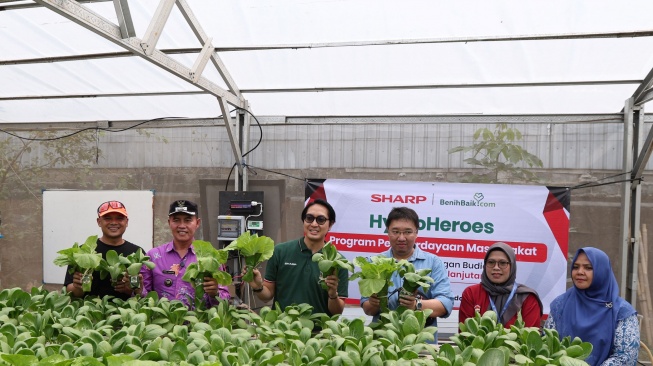 Sharp Hydro Heroes. [Sharp]