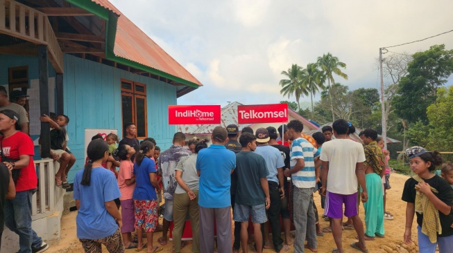 Telkomsel Dampingi Pemulihan Flores. [Telkomsel]