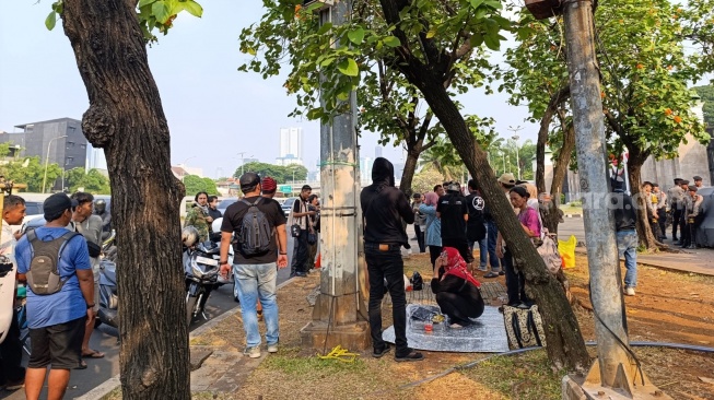 Aktivis dari Aliansi Masyarakat Pati Bersatu (AMPB) ke Jakarta untuk mendukung rencana aksi pada 27 Agustus 2026. [Suara.com/