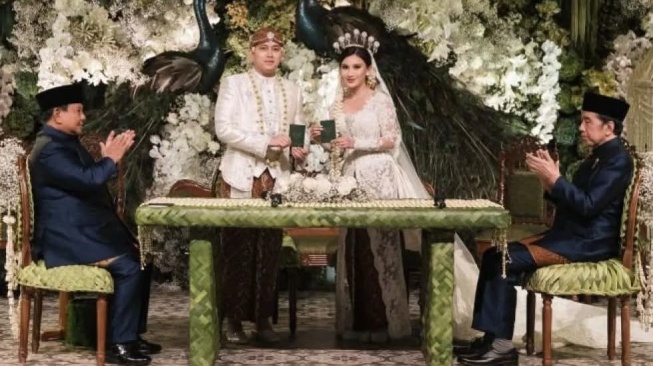 Siapa Chika Yenalovy? Istri Kasespri Prabowo yang Jejak Digitalnya Misterius [Istimewa]